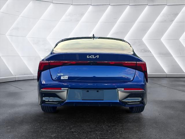 2025 Kia K5 EX