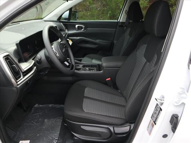 2025 Kia Sorento LX