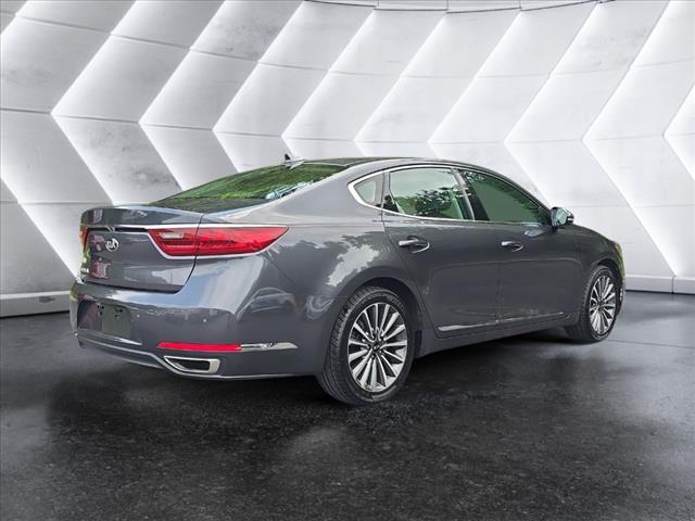 2019 Kia Cadenza Premium