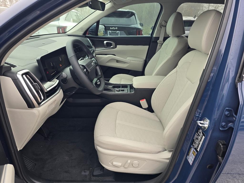 New 2026 Midnight Lake Blue Kia S image 5