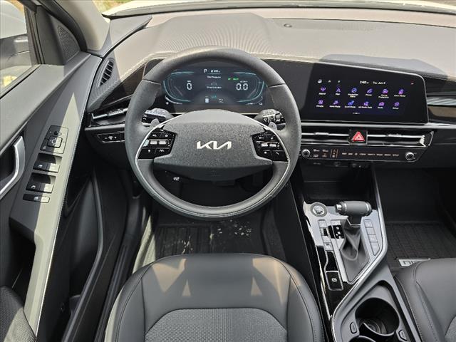 2025 Kia Niro EX FWD