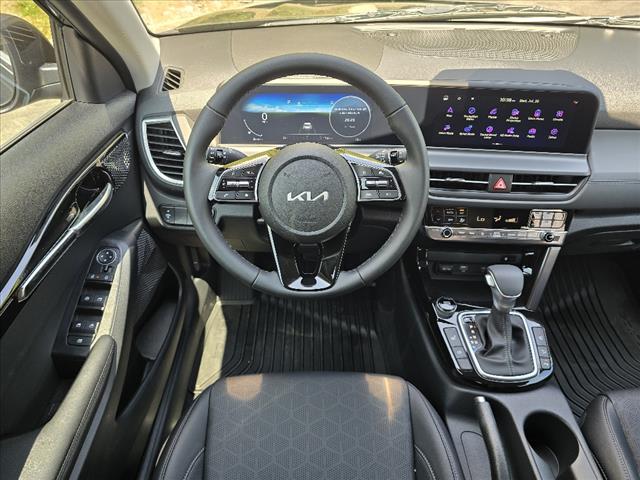 2025 Kia Seltos EX
