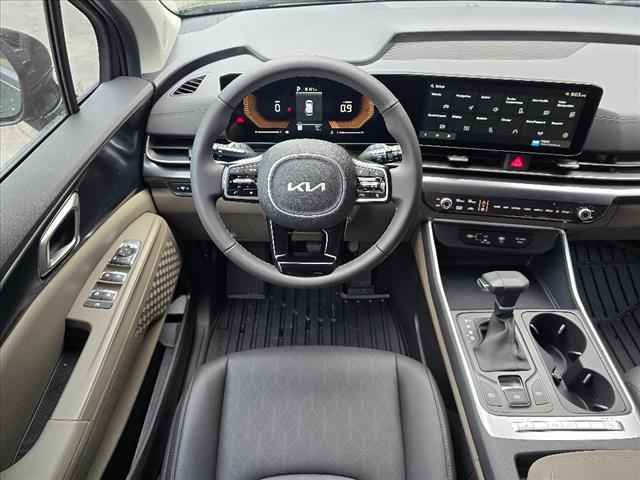2025 Kia Carnival LXS