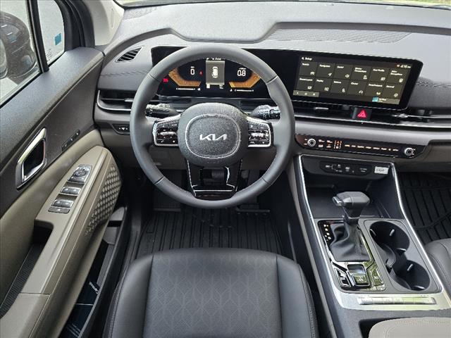 2025 Kia Carnival EX
