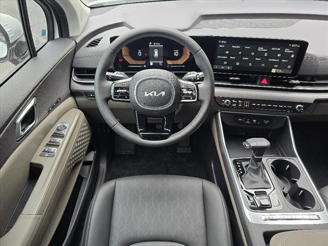 2025 Kia Carnival EX