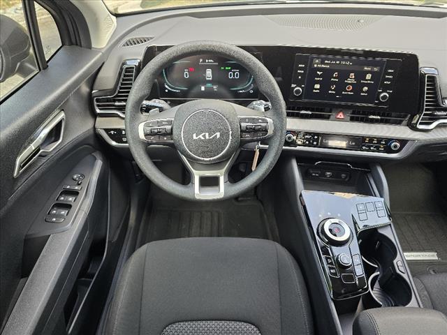 2025 Kia Sportage Hybrid LX