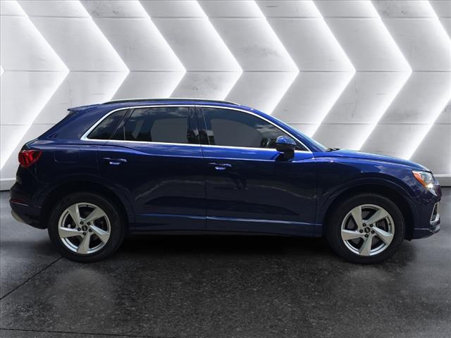 2021 Audi Q3 quattro Premium 40 TFSI
