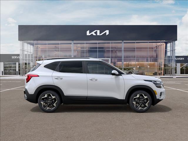 2025 Kia Seltos EX IVT AWD