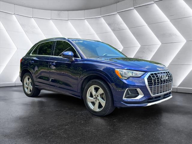 2021 Audi Q3 quattro Premium 40 TFSI
