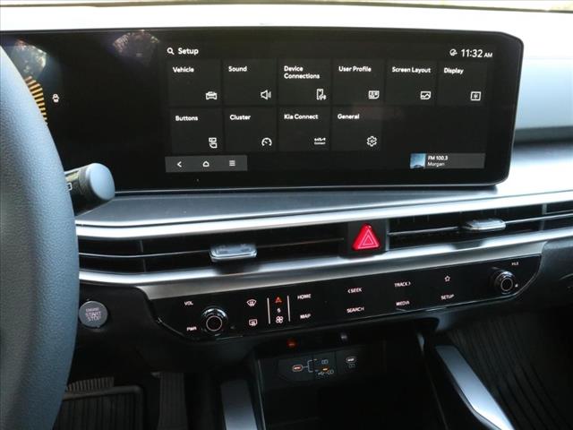 2025 Kia Sorento LX FWD