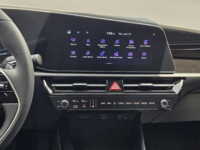 2025 Kia Niro SX