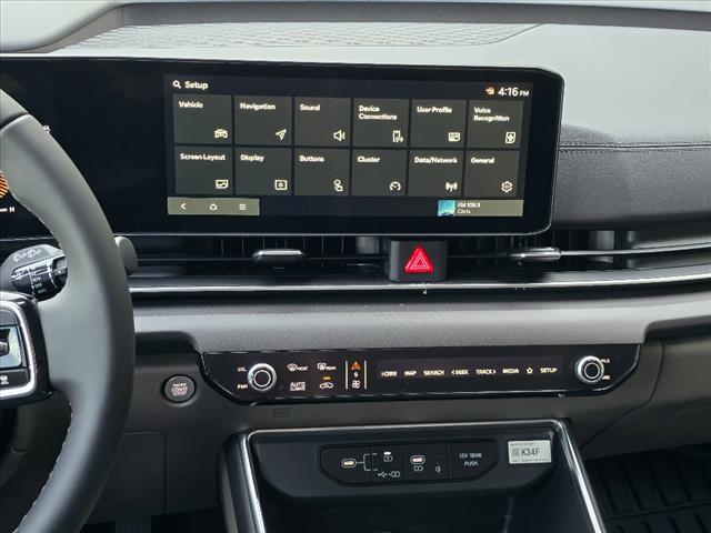 2025 Kia Carnival EX