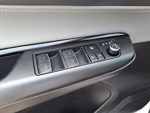 2022 Toyota Venza LE