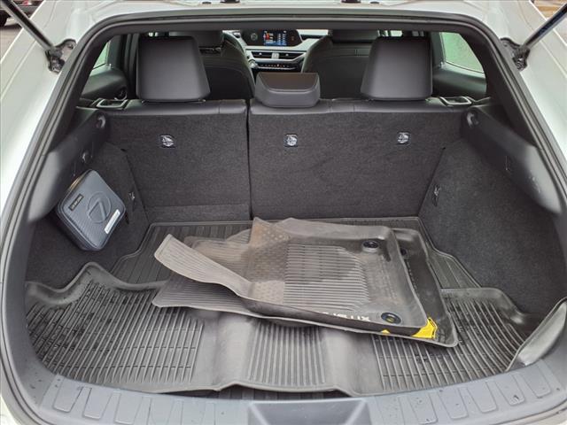 2022 Lexus UX 200 200 Base