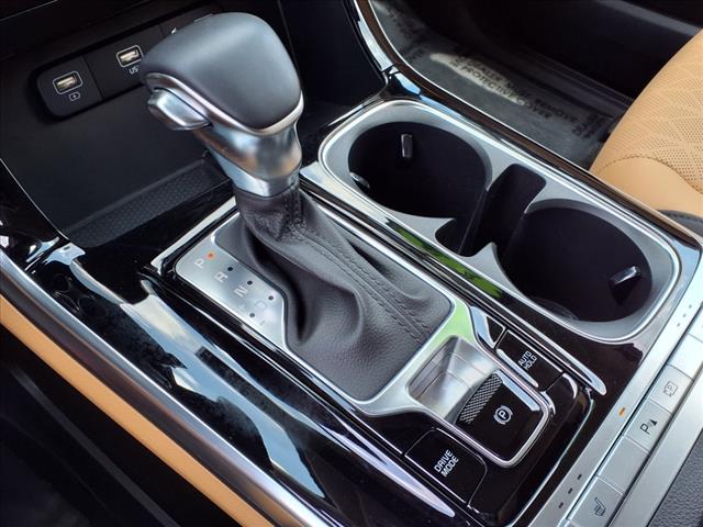 2024 Kia Carnival EX