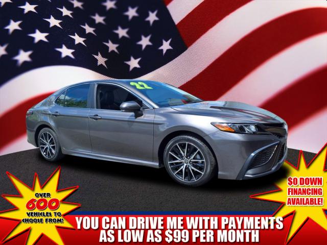 2022 Toyota Camry SE