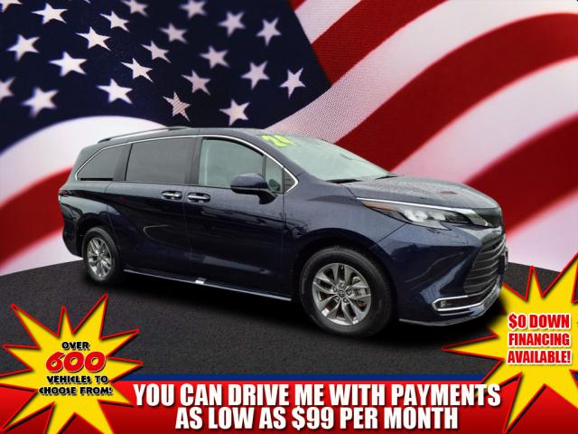 2024 Toyota Sienna XLE