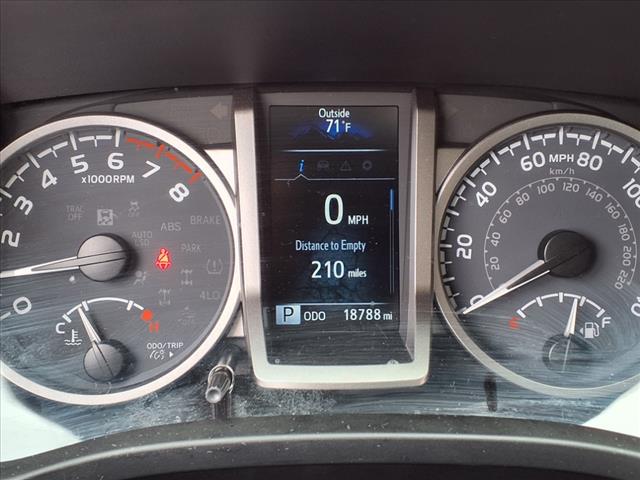 2022 Toyota Tacoma SR5 V6