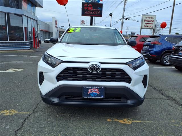 2022 Toyota RAV4 LE