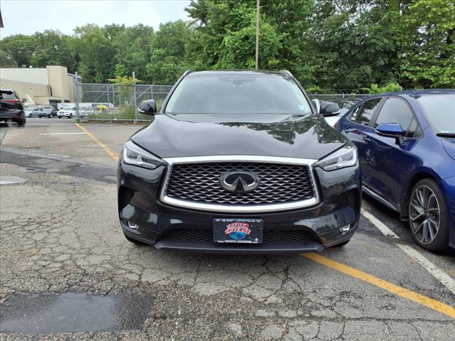 2022 INFINITI QX50 LUXE