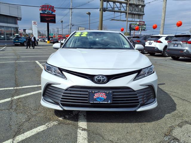 2022 Toyota Camry LE