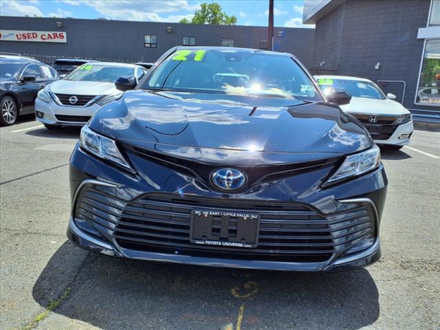 2021 Toyota Camry Hybrid LE