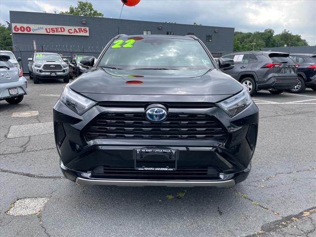 2022 Toyota RAV4 Hybrid SE