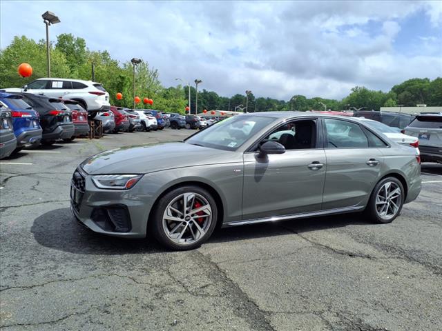 2023 Audi A4 45 S line Prestige quattro