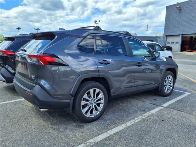 2021 Toyota RAV4 XLE Premium
