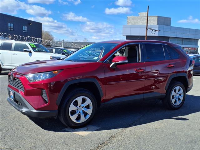 2022 Toyota RAV4 LE