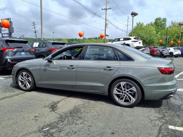 2023 Audi A4 45 S line Prestige quattro