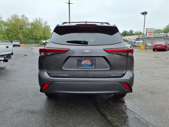 2022 Toyota Highlander XLE
