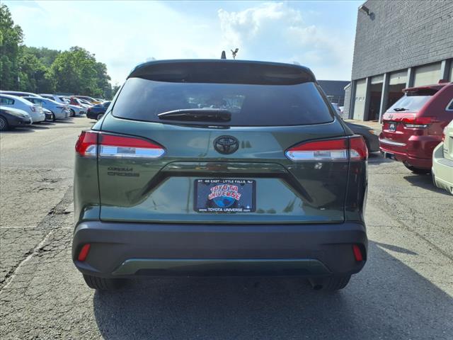 2022 Toyota Corolla Cross LE