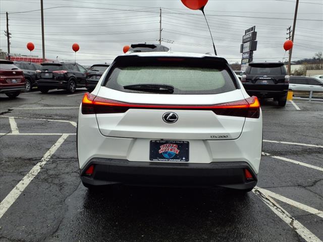 2022 Lexus UX 200 200 Base