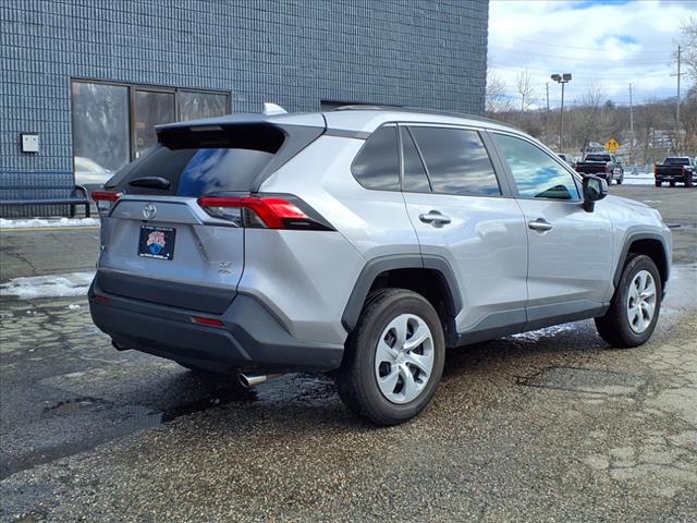 2021 Toyota RAV4 LE