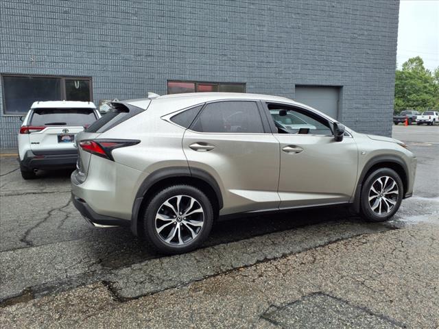2015 Lexus NX 200t 200t