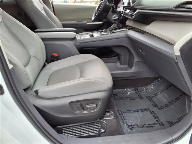 2024 Toyota Sienna Limited 7 Passenger