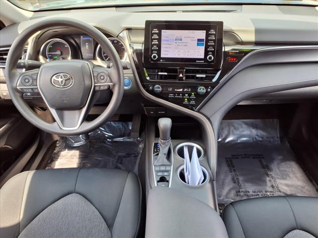 2021 Toyota Camry Hybrid LE