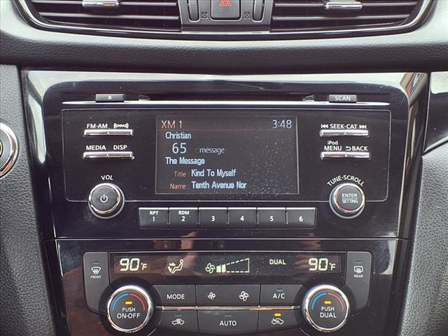 2017 Nissan Rogue Sport SV