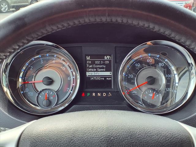 2014 Chrysler Town and Country Touring