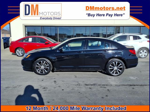 2014 Chrysler 200 Limited  R8245C