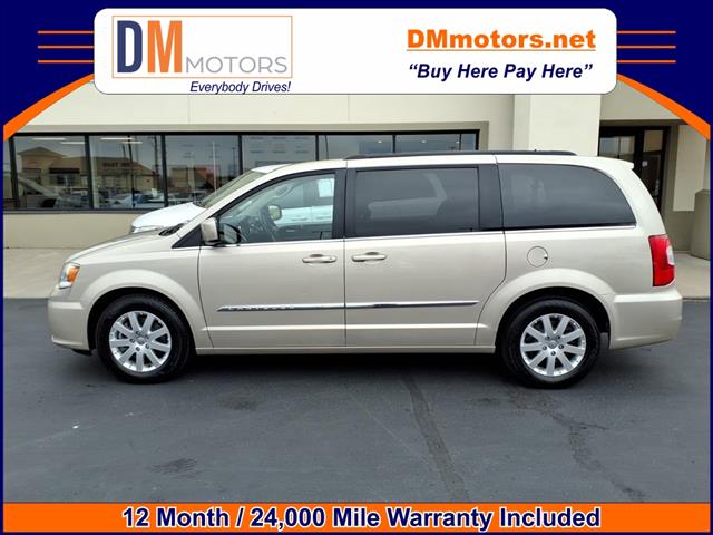 2014 Chrysler Town and Country Touring – R8149C