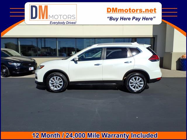 2017 Nissan Rogue SV