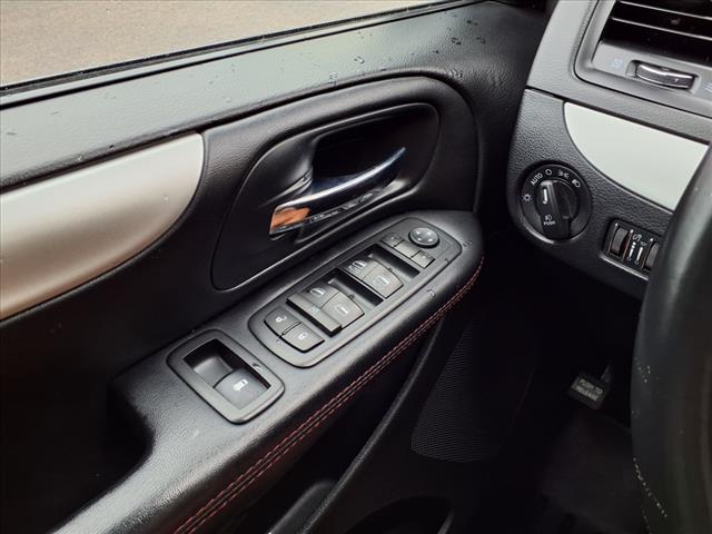 2016 Dodge Grand Caravan R/T