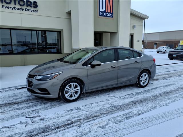 2018 Chevrolet Cruze LT Auto:R8242M