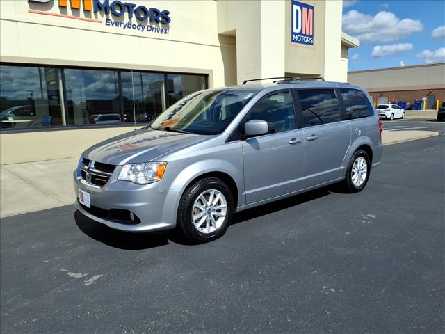 2018 Dodge Grand Caravan SXT:R8434M