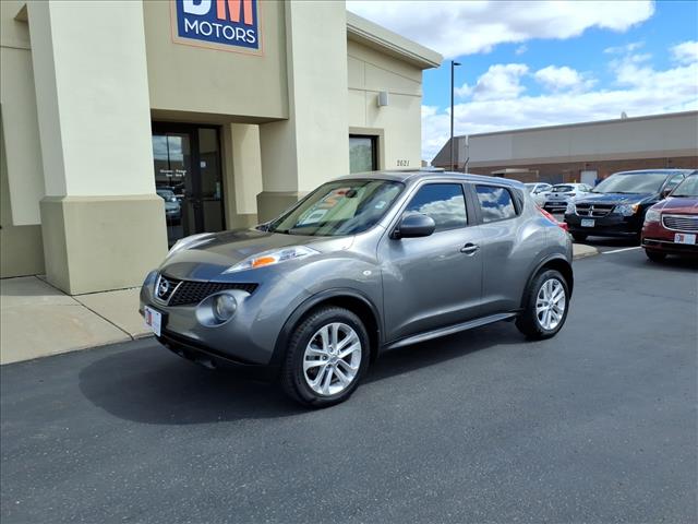 2013 Nissan JUKE SV:R8334R