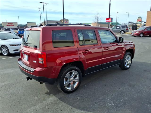 2014 Jeep Patriot Latitude:R8262C