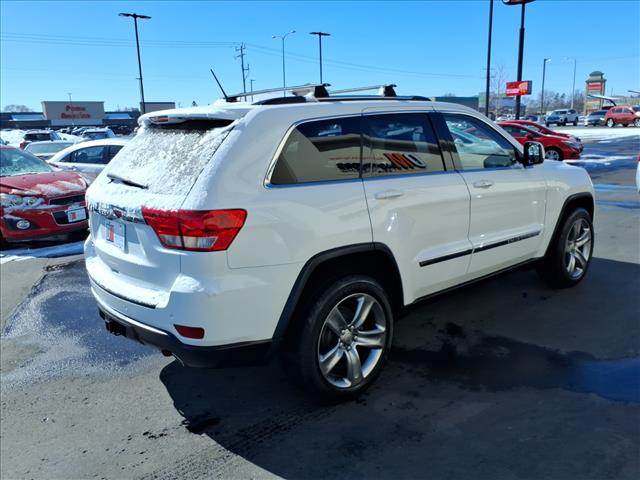2013 Jeep Grand Cherokee Laredo:R8294C