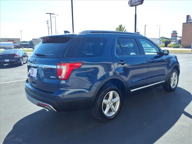 2016 Ford Explorer XLT:R8466M